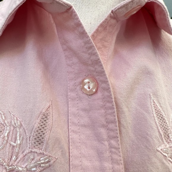 The Quacker Factory Shirt Floral Button Size M Soft Pink Sequin Embroidery Beads - Picture 9 of 15